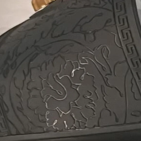 💋 Versace Authentic size 39 *NEW - Picture 7 of 8